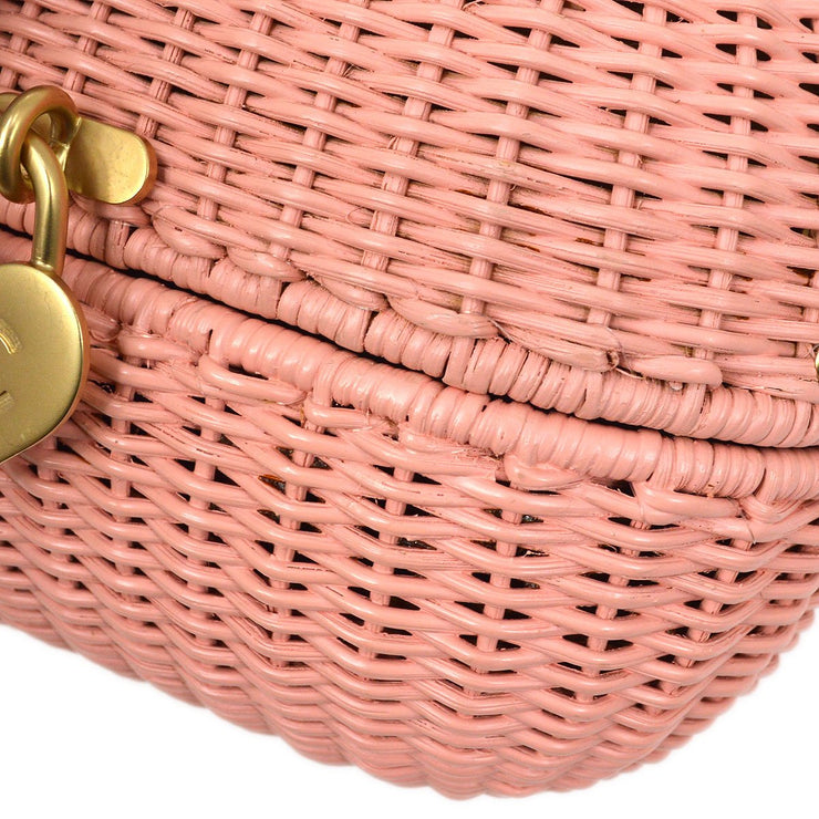 CHANEL 2004 Woven Wicker Love Basket Bag – AMORE Vintage Tokyo