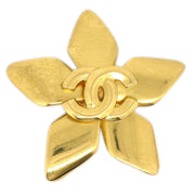 CHANEL 1996 Flower Brooch Gold 96P