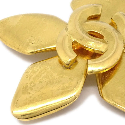CHANEL 1996 Flower Brooch Gold 96P