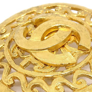 Chanel 1996 Fretwork Paisley Brooch Gold