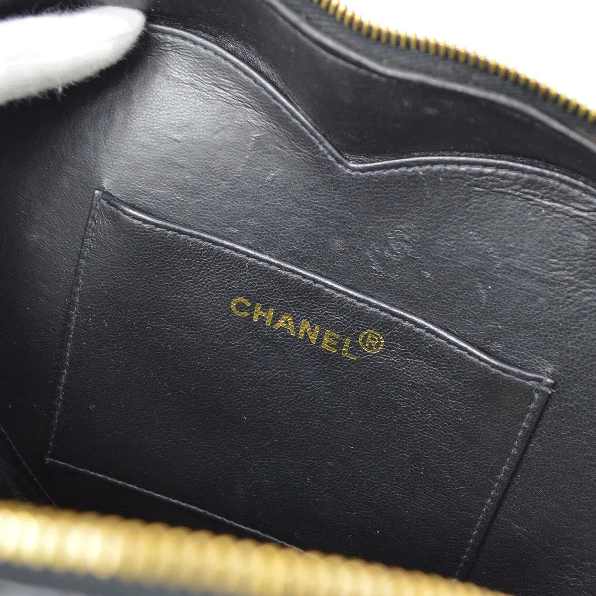 CHANEL * 1995 Black Patent Leather Heart vanity bag