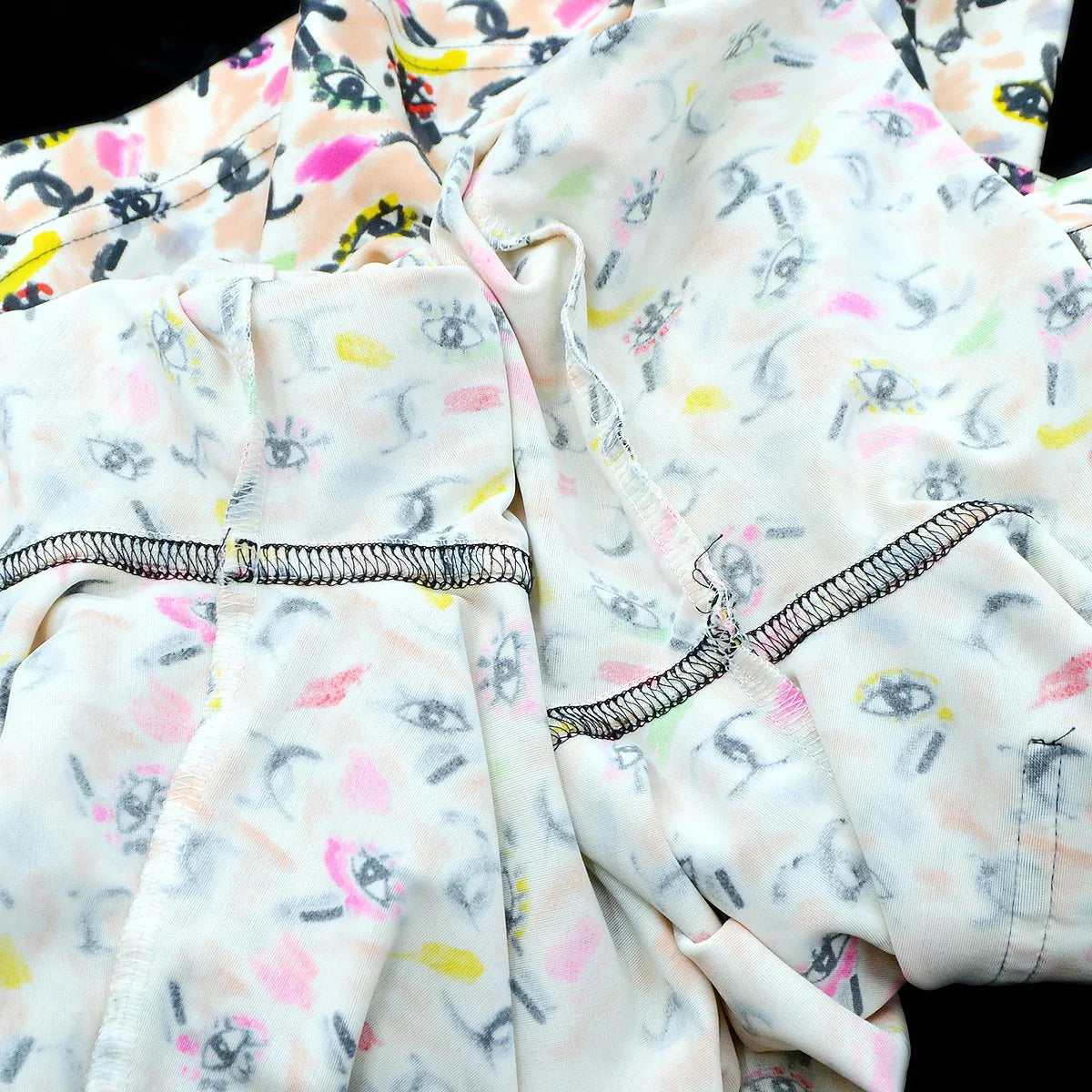 CHANEL 1995 eye logo print CC button-up shirt