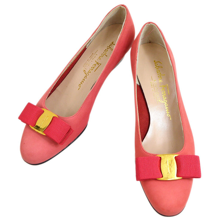 Salvatore Ferragamo Vara Pumps Pink Suede Shoes #4 – AMORE Vintage Tokyo