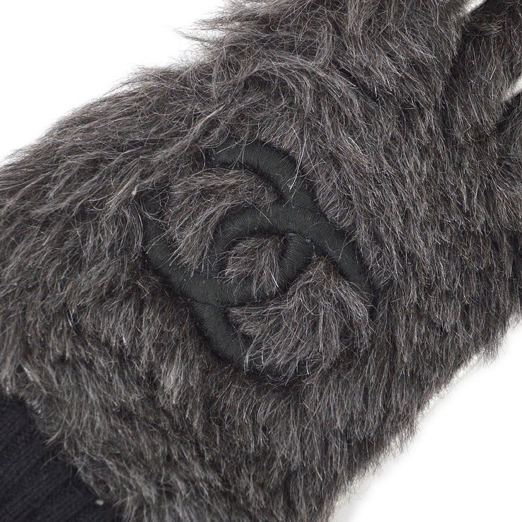 CHANEL 1994 Black Fur Silver Lambskin Gloves #7 – AMORE Vintage Tokyo