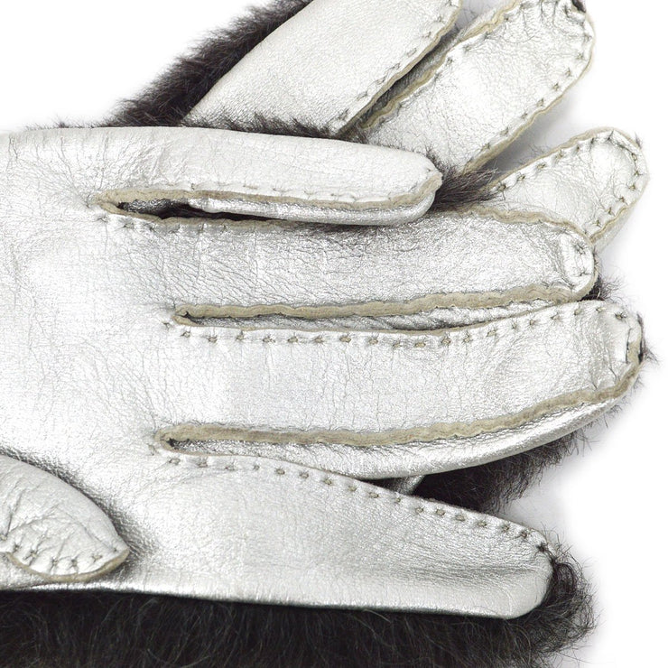 chanel gloves with fur