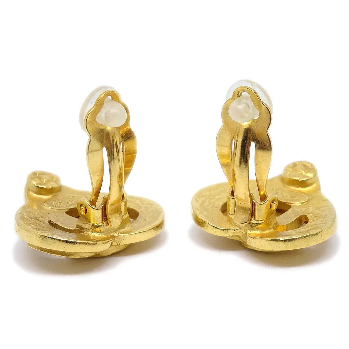 CHANEL 1997 Heart Earrings Gold Small
