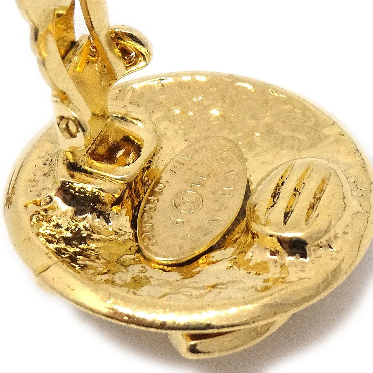 CHANEL 1994 Round CC Earrings Small