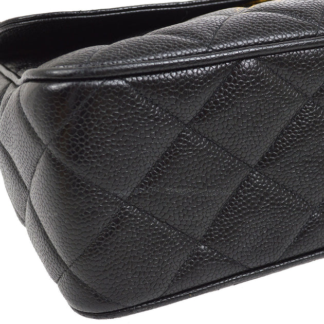Chanel 1994-1996 Pocket Bucket Shoulder Bag Black Caviar – AMORE Vintage  Tokyo