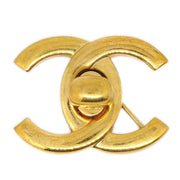Chanel 1996 Twitlock Brouch Pin Gold Small