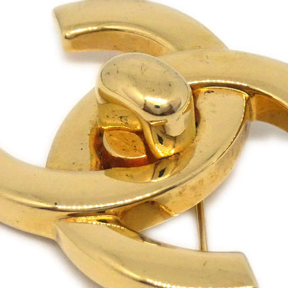 CHANEL 1996 Turnlock Brooch Pin Gold Large