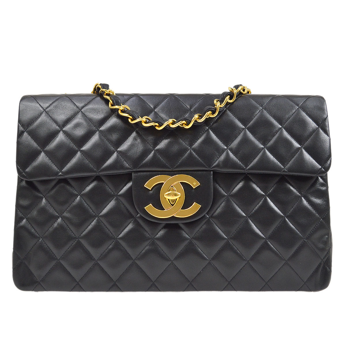 CHANEL Maxi Classic Flap｜luxury brand items｜AMORE Vintage