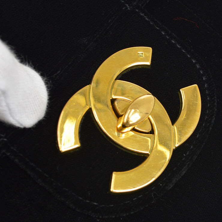 香奈儿（Chanel）1994-1996垂直针迹经典襟翼巨型黑色天鹅绒