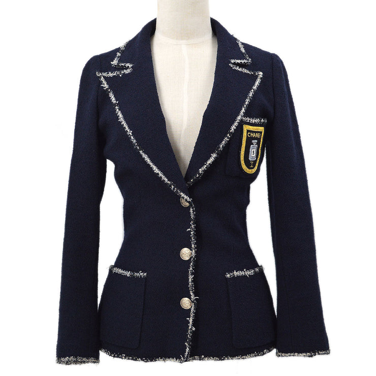 CHANEL 2005 navy emblem patch single-breasted blazer #38 – AMORE Vintage  Tokyo