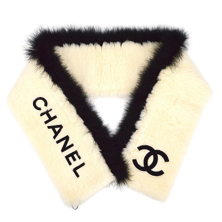 CHANEL 1994 Fur Scarf