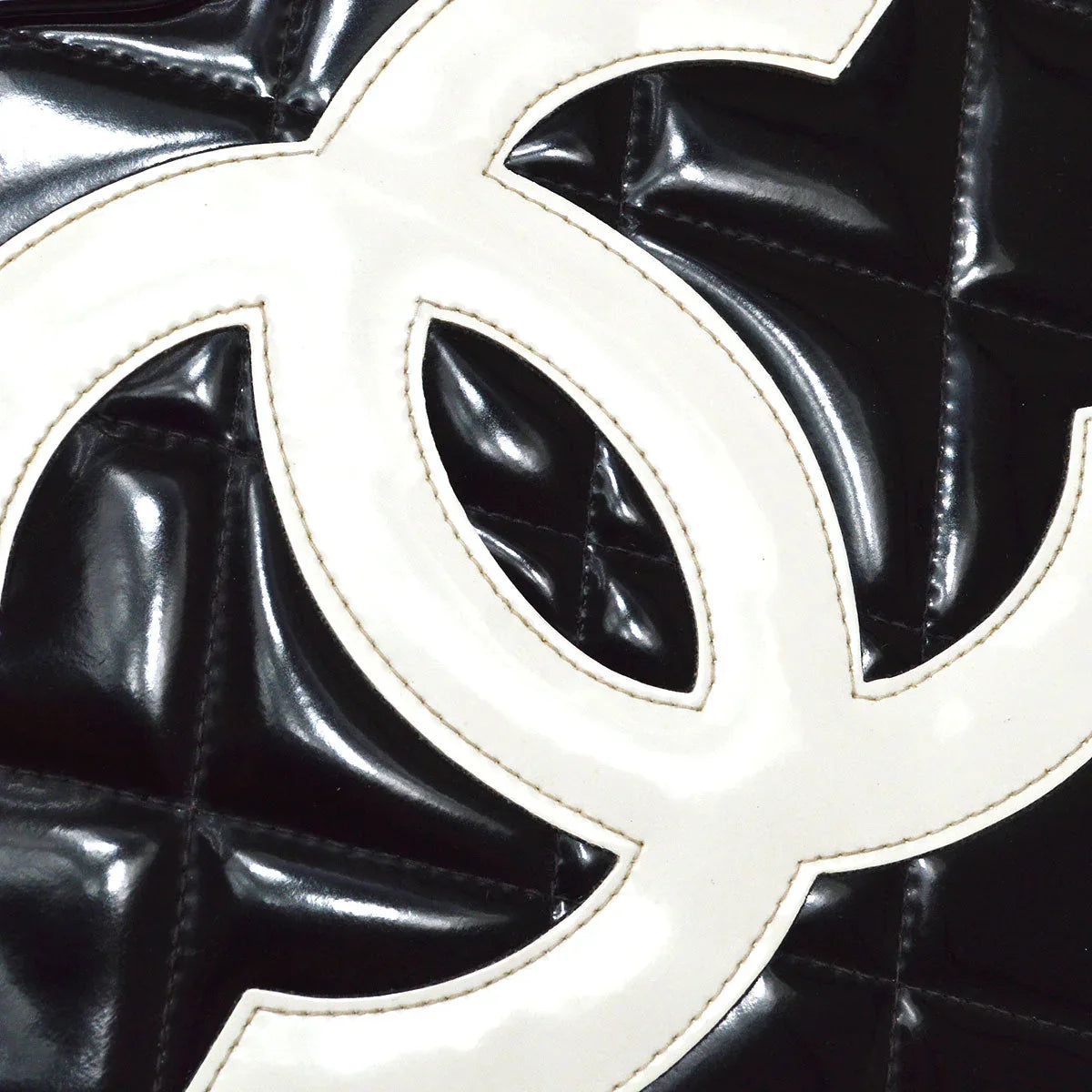 CHANEL 1995 Heart Vanity Handbag Black Patent Leather