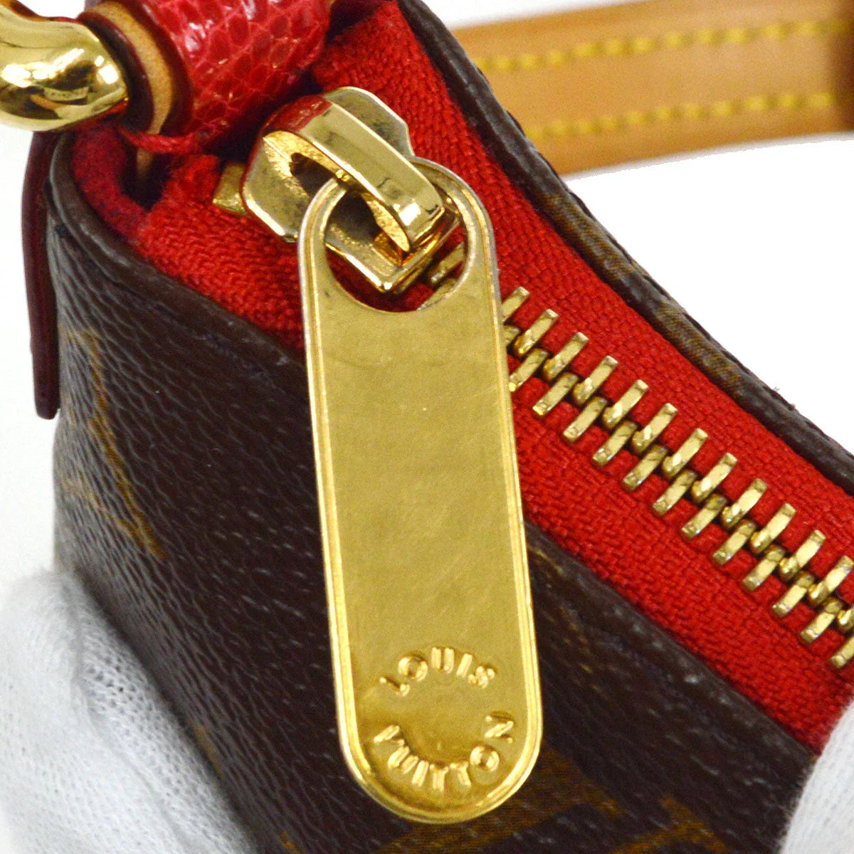 LOUIS VUITTON * 2005 MON CHERIE M95000