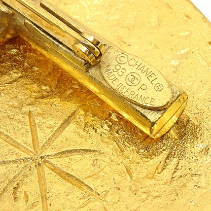 CHANEL 1993 Arrow Heart Brooch Pin Gold