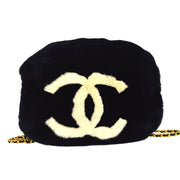 CHANEL 2001 Arm Warmer Bag