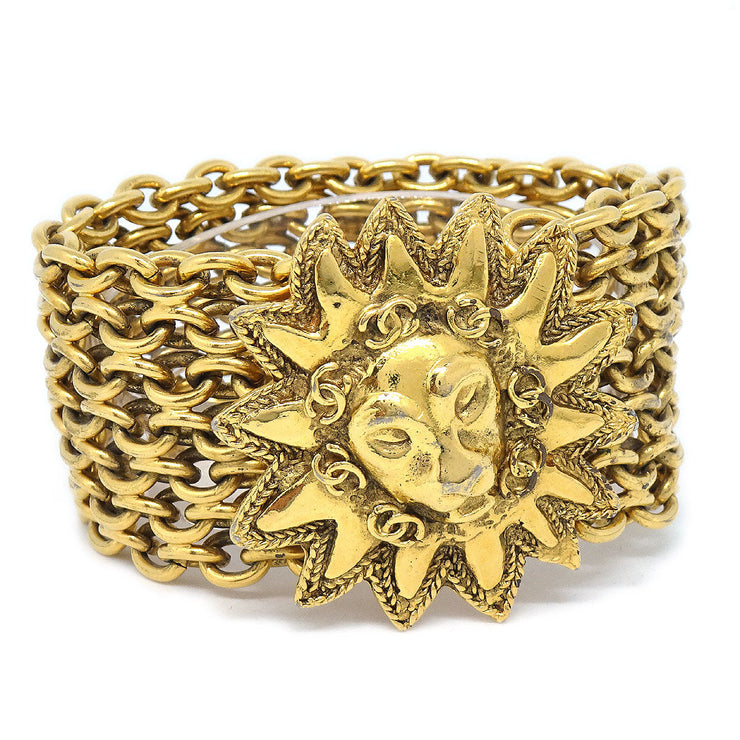CHANEL 1986-1994 Lion Bracelet Gold