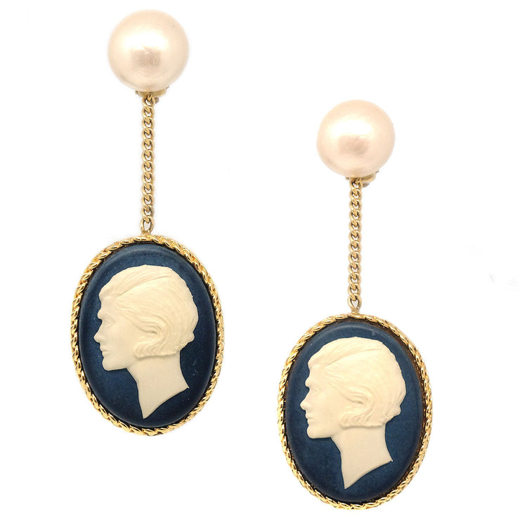 Vintage CHANEL white teardrop faux pearl dangle earrings with blue