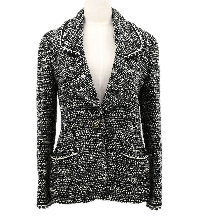 Chanel Fall 1994 single-breasted boucle jacket #40
