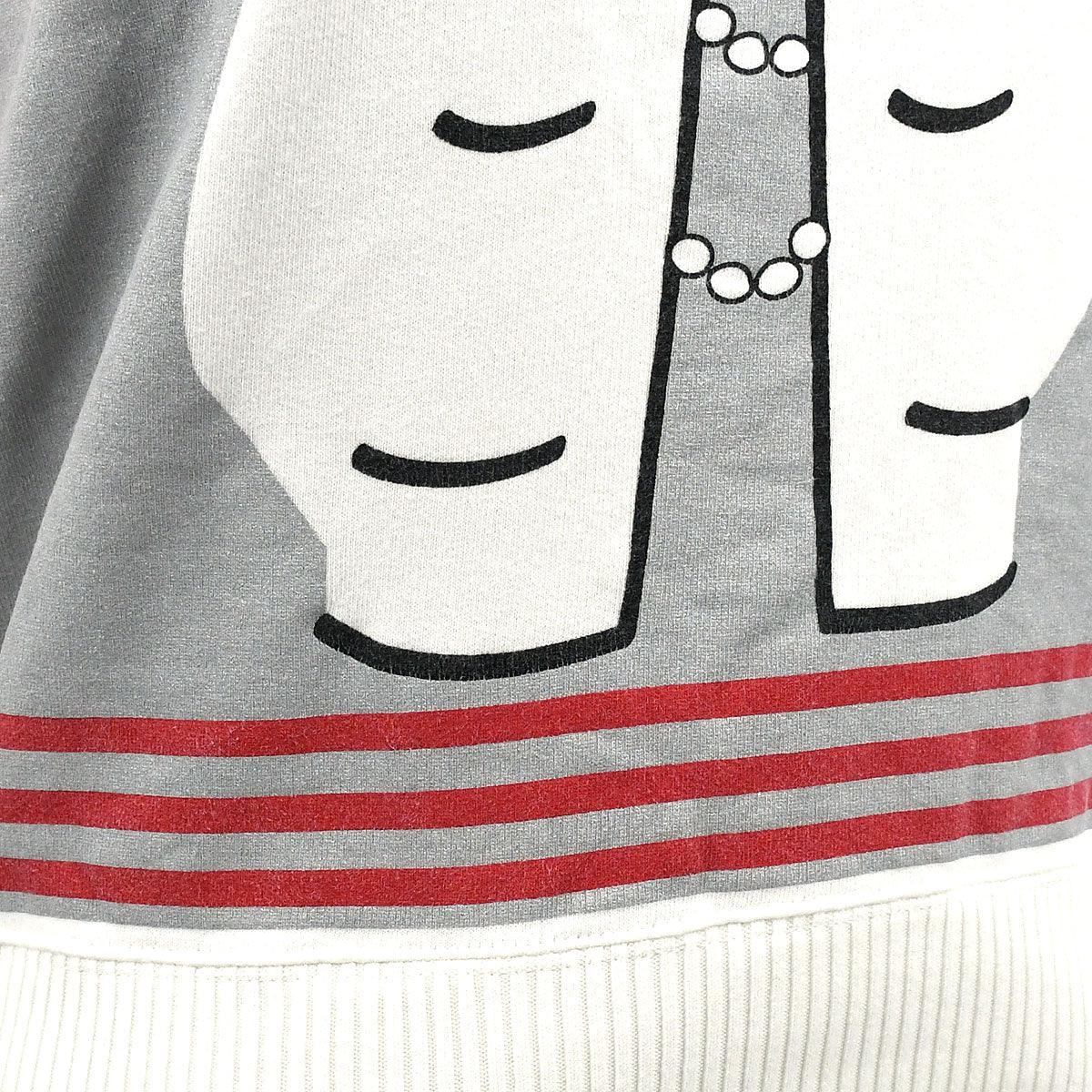 CHANEL 2001 Fall Mademoiselle-print sweatshirt #34