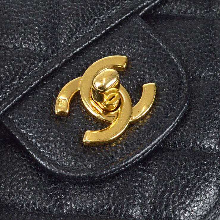 Chanel 1994经典皮瓣手提包中型黑色鱼子酱