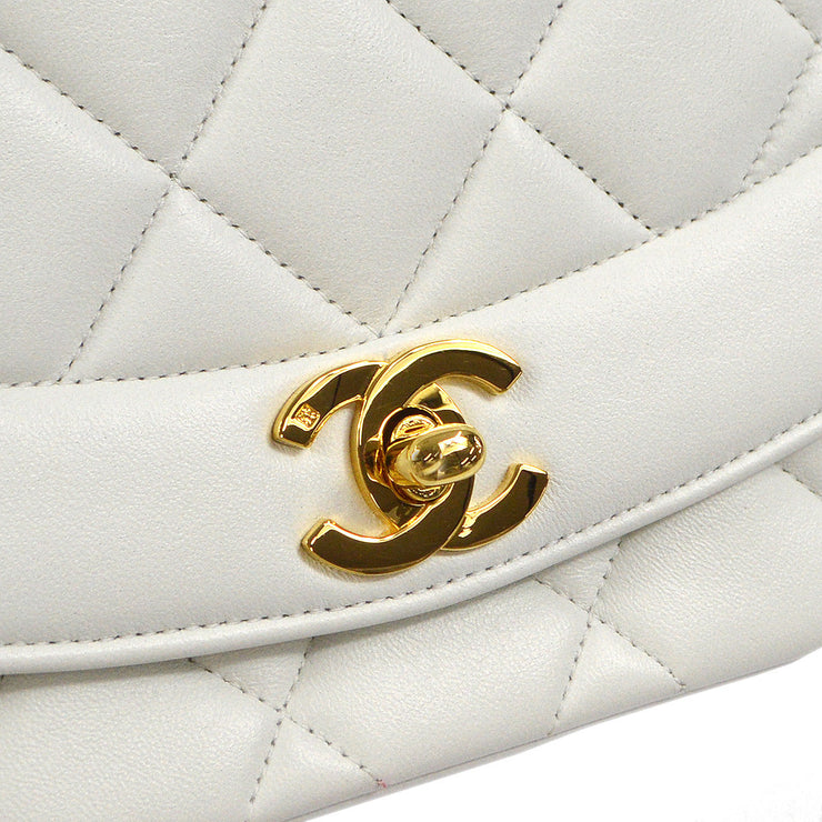 Chanel 1996-1997 Diana Flap Small White Lambskin – AMORE Vintage Tokyo