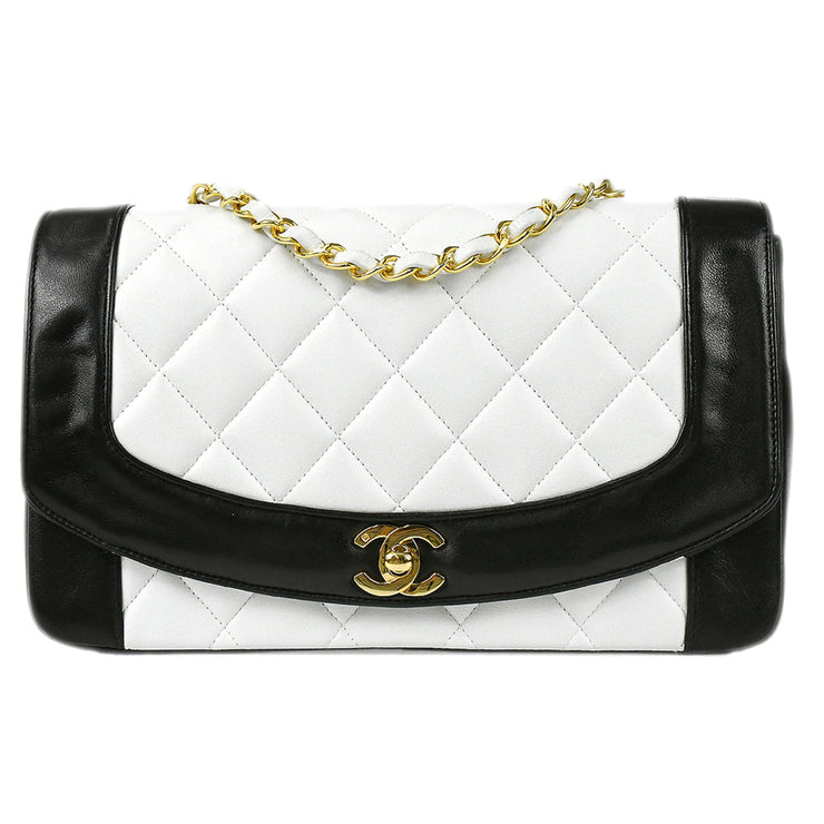 Chanel White Leather vintage Diana Flap Bag