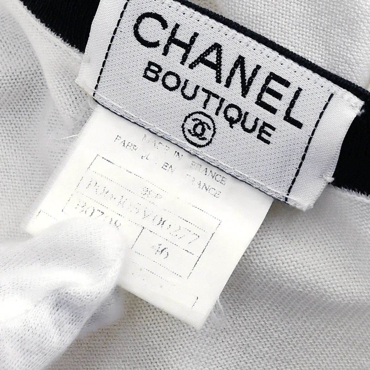 Chanel 1996 Spring CC-buttons V-neck cotton cardigan #46