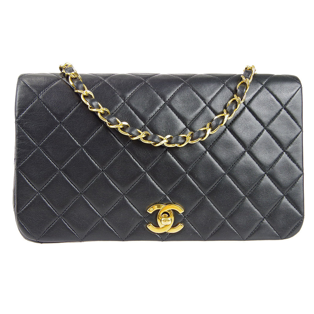 Chanel 1989-1991 Turnlock Full Flap Small Black Lambskin – AMORE Vintage  Tokyo
