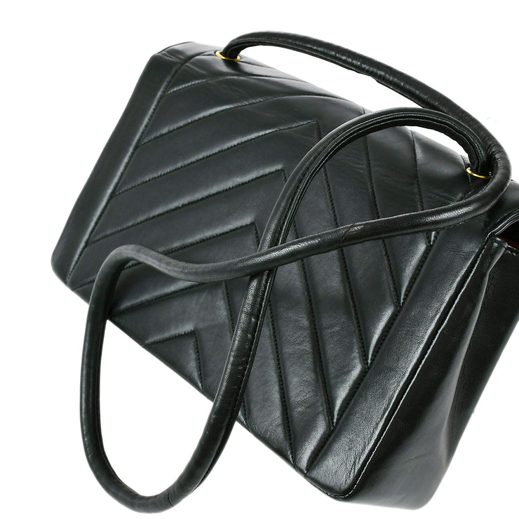 Chanel 1991-1994 Chevron Flap Shoulder Bag Large Lambskin – AMORE