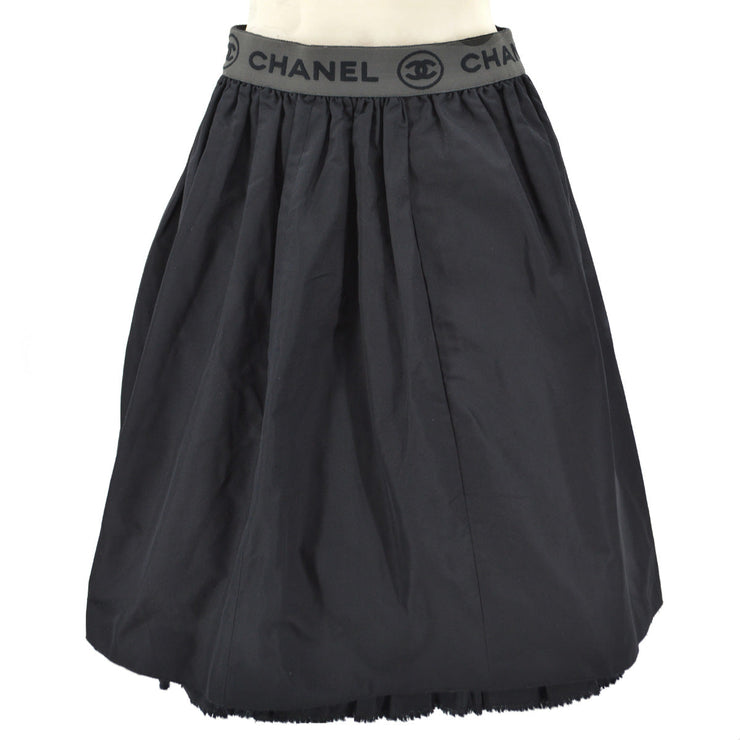 Chanel 06P #38 Knee-length Skirt Black – AMORE Vintage Tokyo