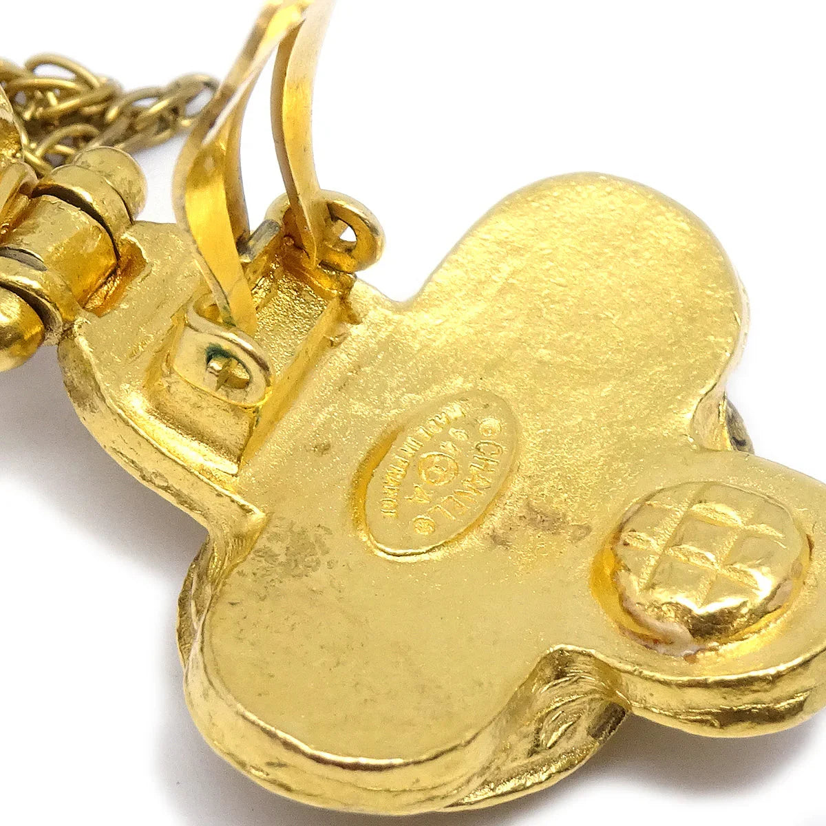 Chanel 1994 Filigree Earrings Clip-On Gold
