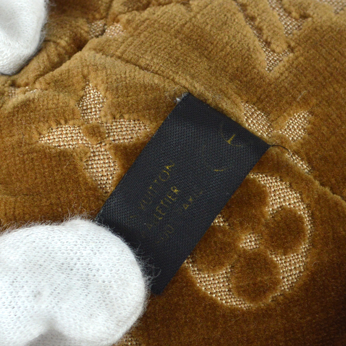 Louis Vuitton 2005 DouDou Teddy Bear M99000