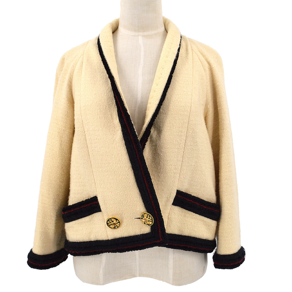 Chanel 2009 Fall cashmere-wool jacket #38 – AMORE Vintage Tokyo