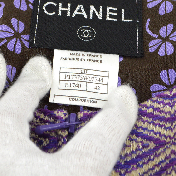 Chanel 2001 Spring collarless tweed jacket #42