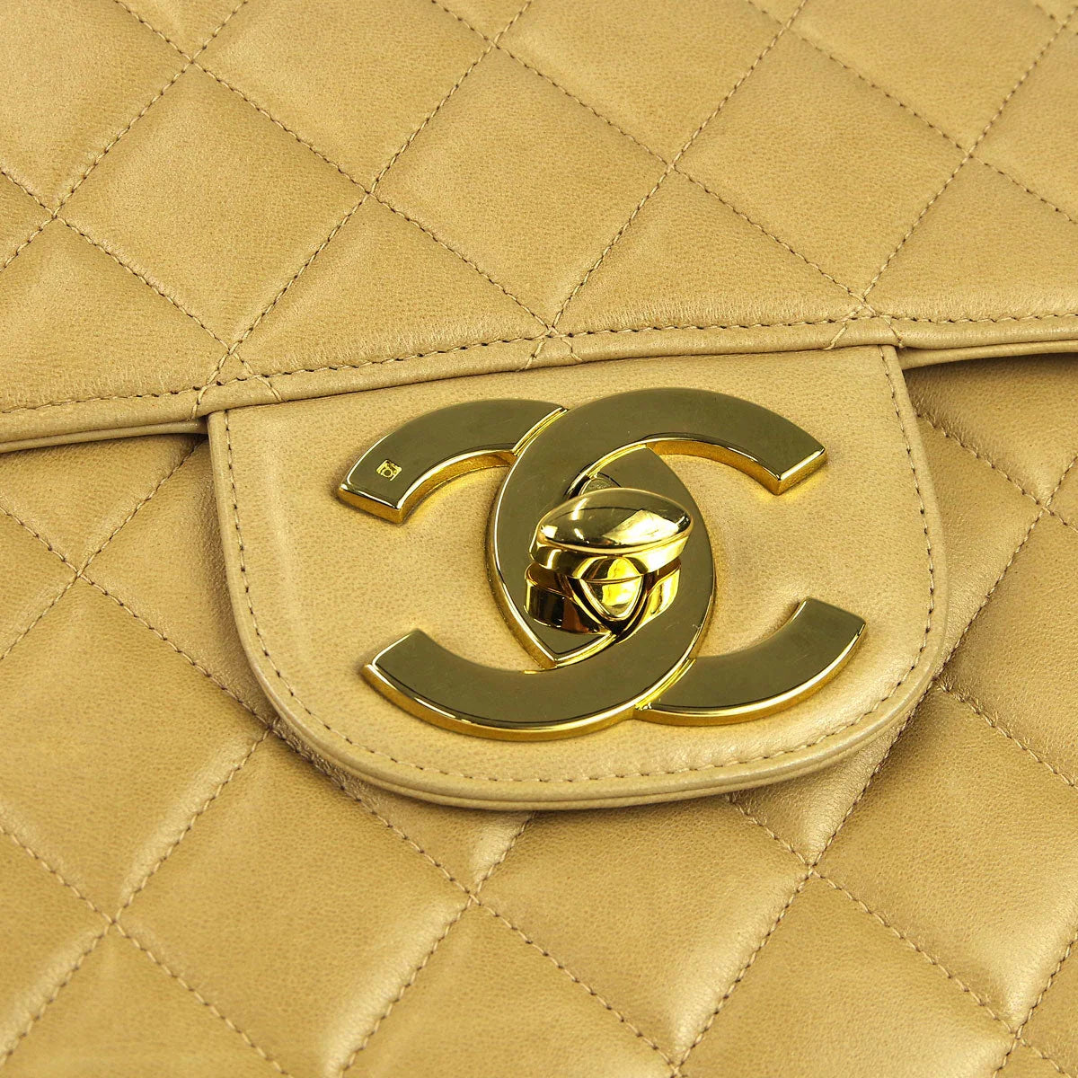 Chanel 1994-1996 * Classic Flap Jumbo Double Chain Shoulder Bag Beige Lambskin