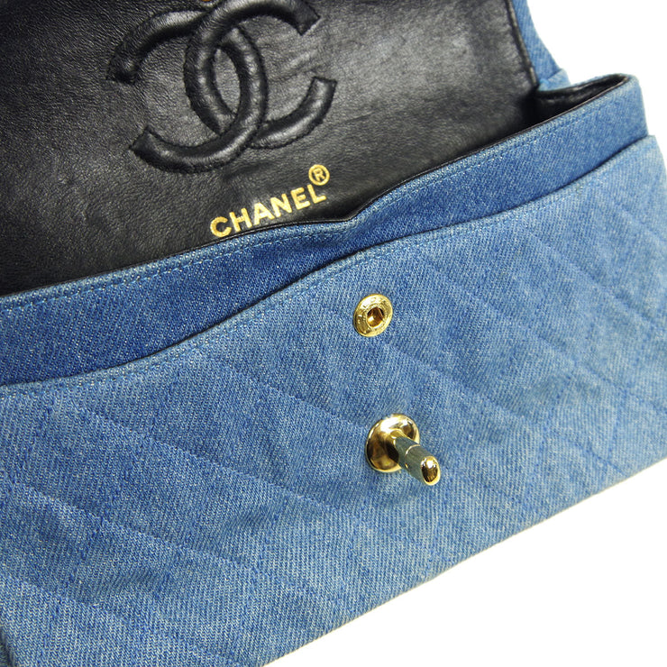 Chanel * 1989-1991 Classic Double Flap Small Shoulder Bag Blue Denim –  AMORE Vintage Tokyo