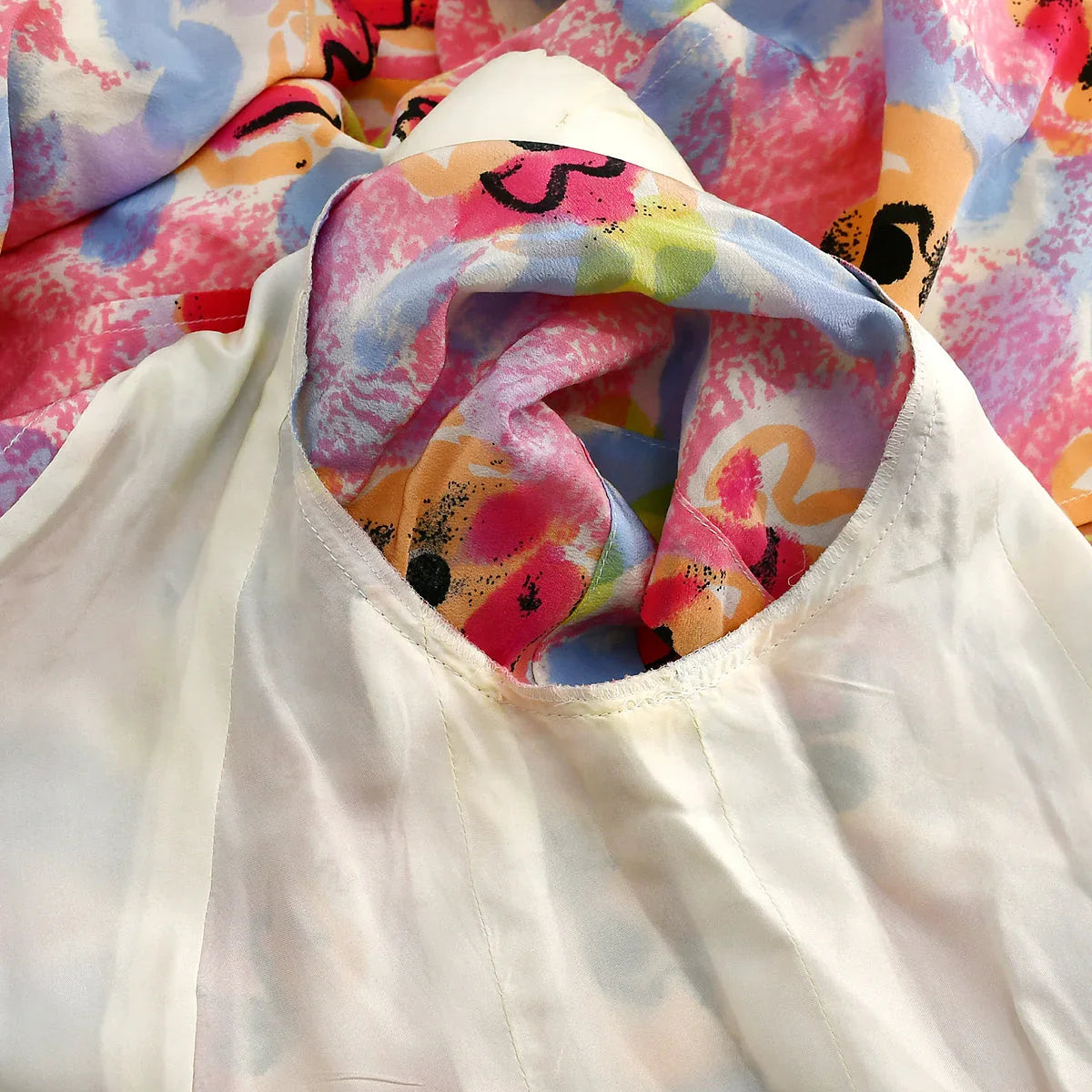 Chanel 1997 Spring CC floral-print dress #38