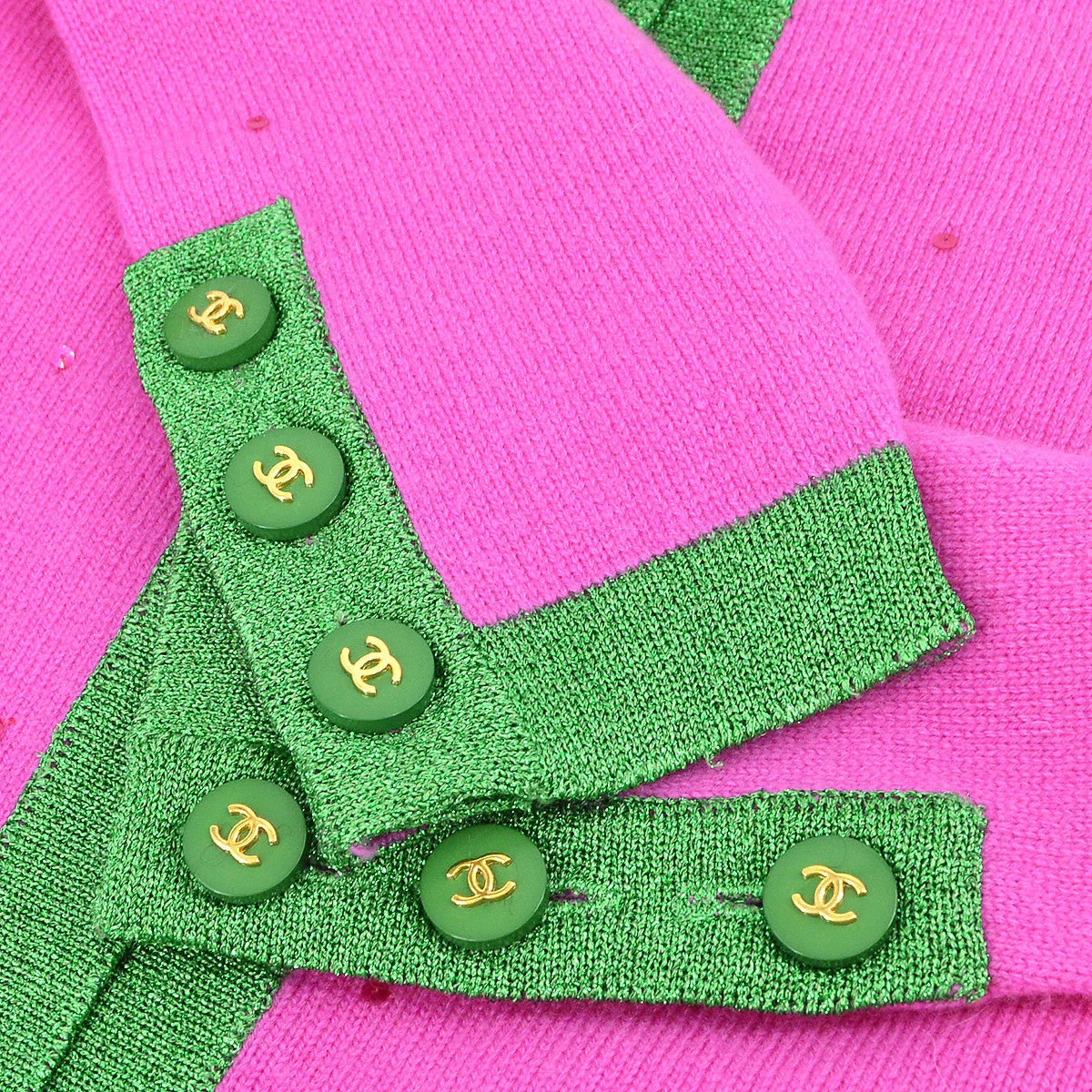 Chanel 1996 Sequined Cashmere Cardigan #40 – AMORE Vintage Tokyo