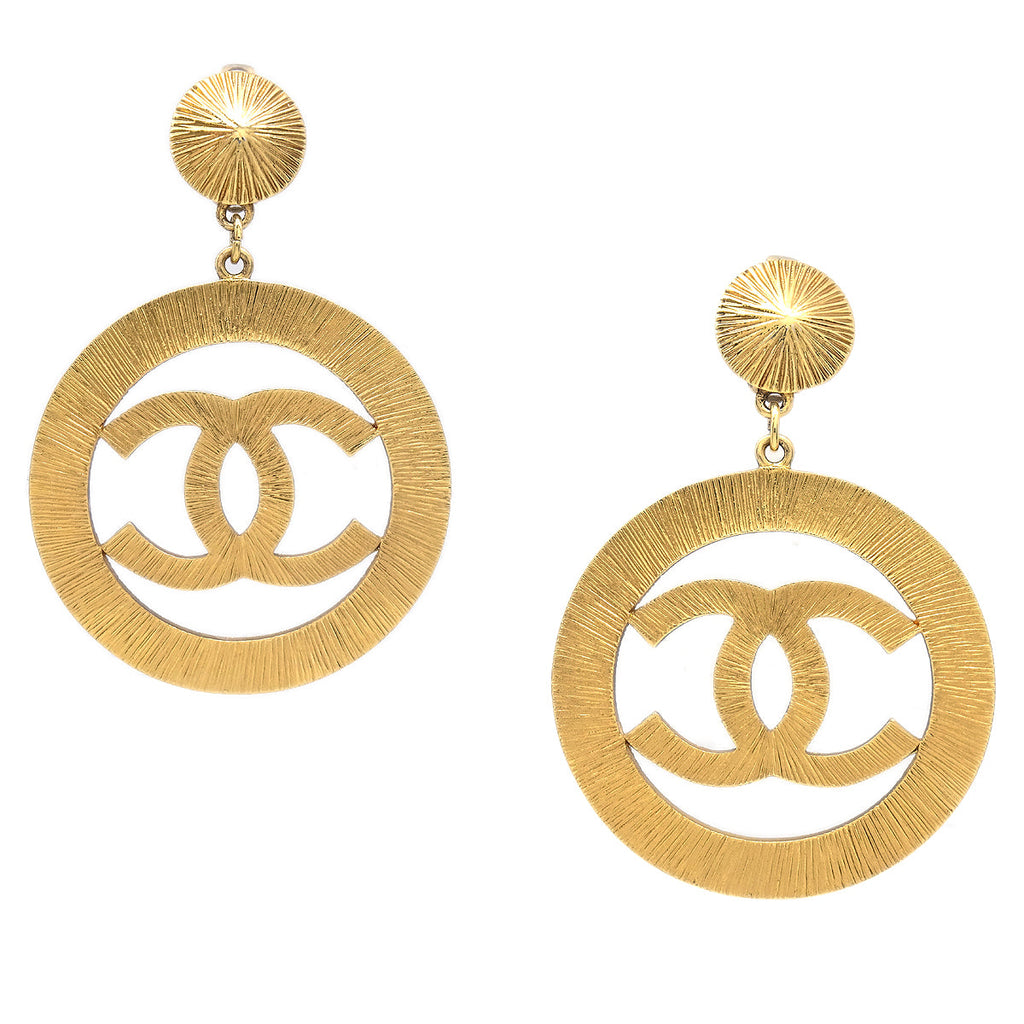 CHANEL Paris Huge CC Logos Pearl Dangle Earrings Gold Tone Auth w/Box RARE  h1053