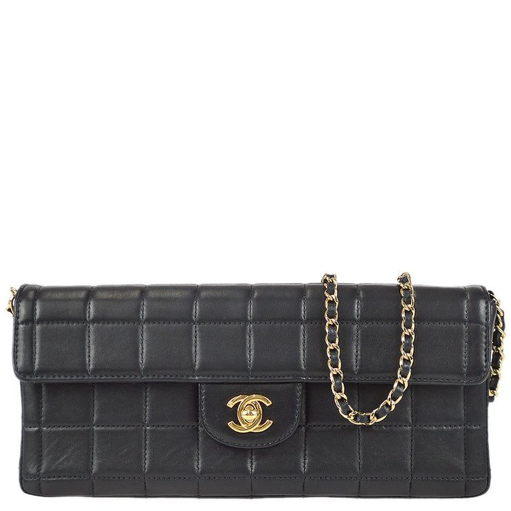 Chanel Black Lambskin Chocolate Bar CC Pochette Bag For Sale at