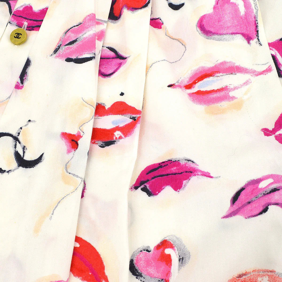 Chanel Lipstick Pattern Short Pants #40