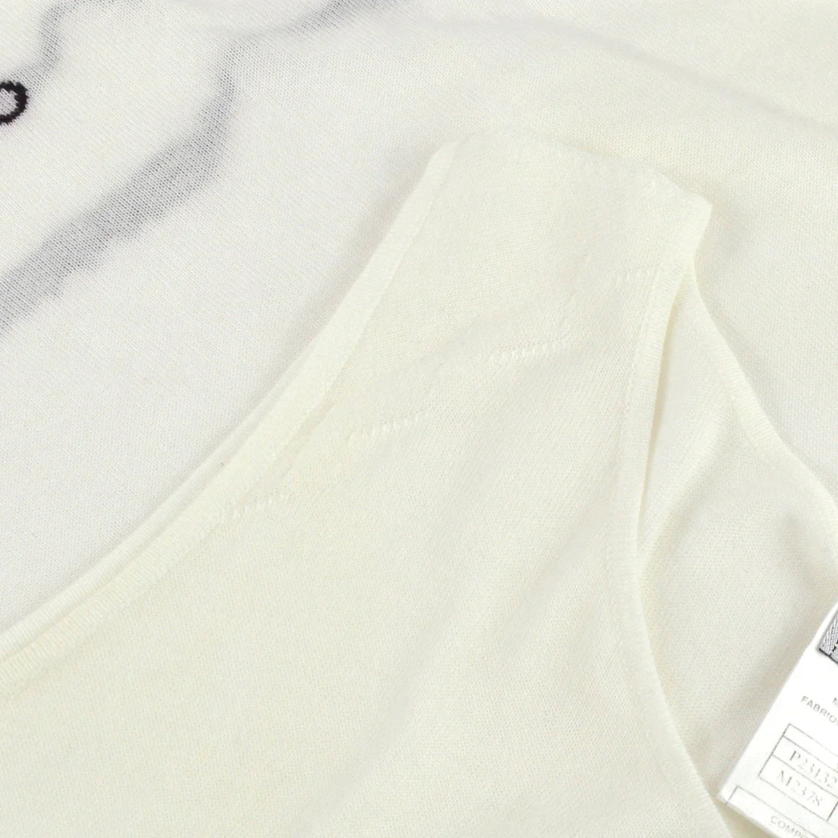 Chanel Sleeveless Tops White 04P #38