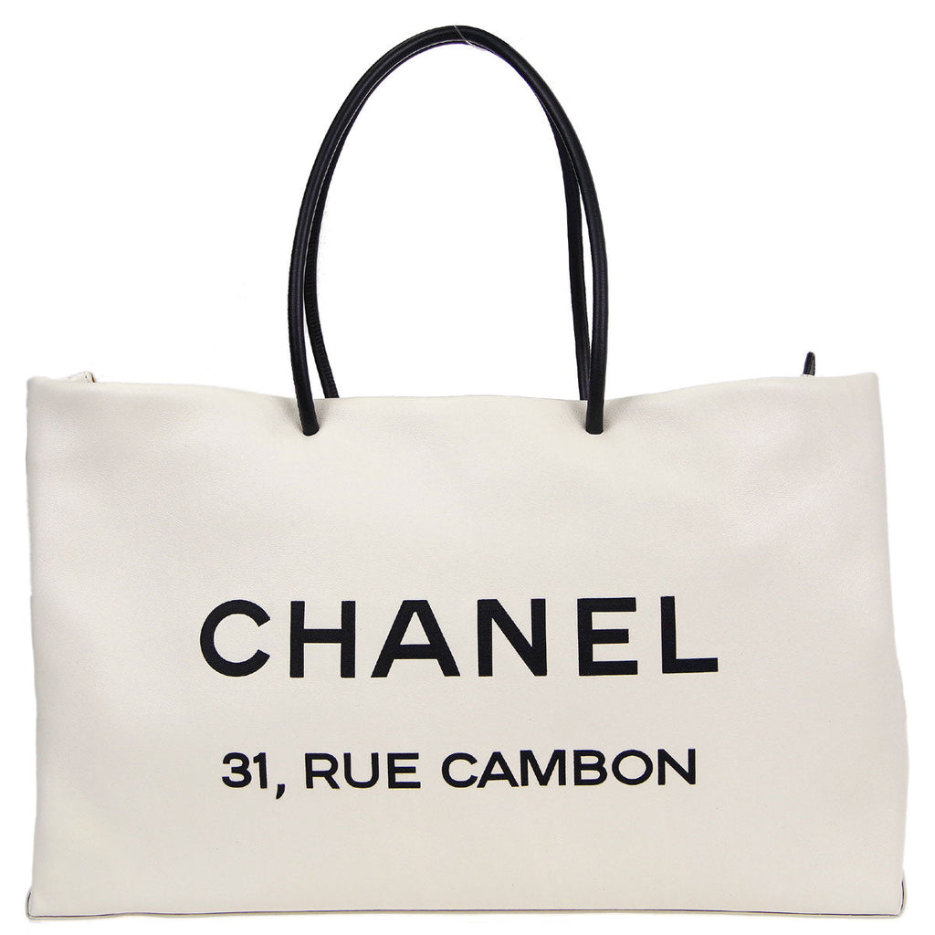 Chanel * 2008-2009 Essential Tote Bag 40 White Calfskin – AMORE Vintage  Tokyo