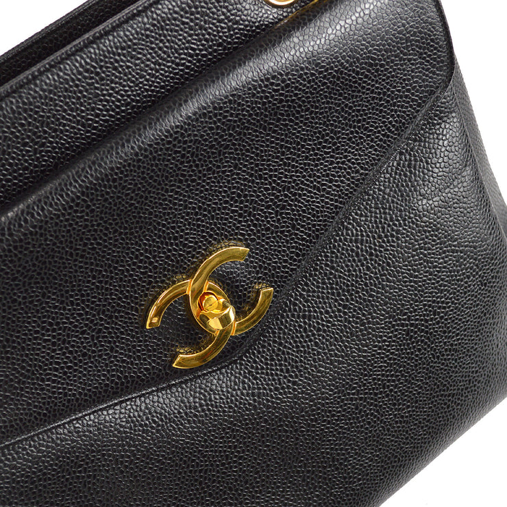 Chanel 1994-1996 Pocket Bucket Shoulder Bag Black Caviar – AMORE Vintage  Tokyo
