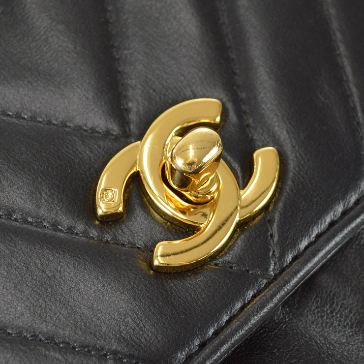 Chanel Black Lambskin V Stitch Shoulder Bag – AMORE Vintage Tokyo