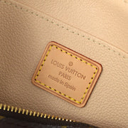 Louis Vuitton 2004 Monogram Pochette Cosmetic Pouch M47515