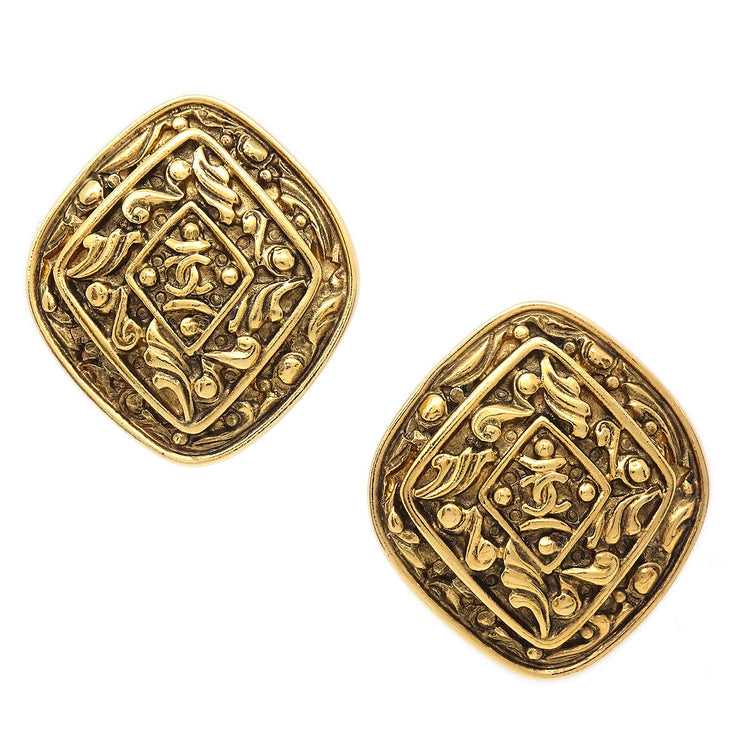 Chanel Earrings Clip-On Gold 2492